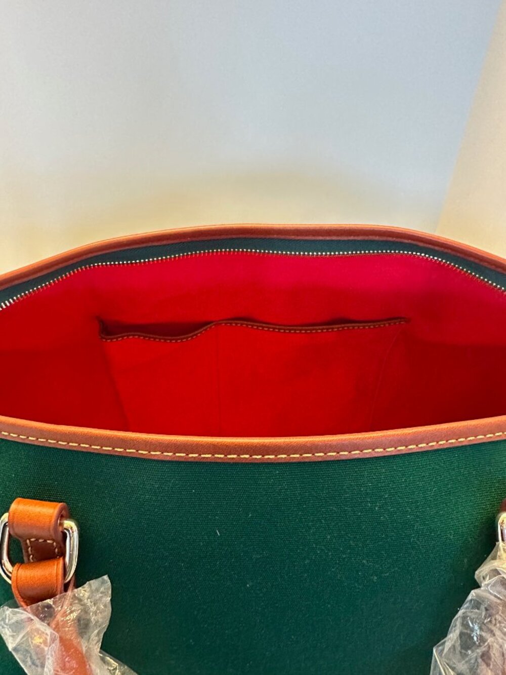 Dooney & Bourke Gym Travel Duffel Bag in Hunter Green, NEW WITH TAGS - Picture 8 of 10